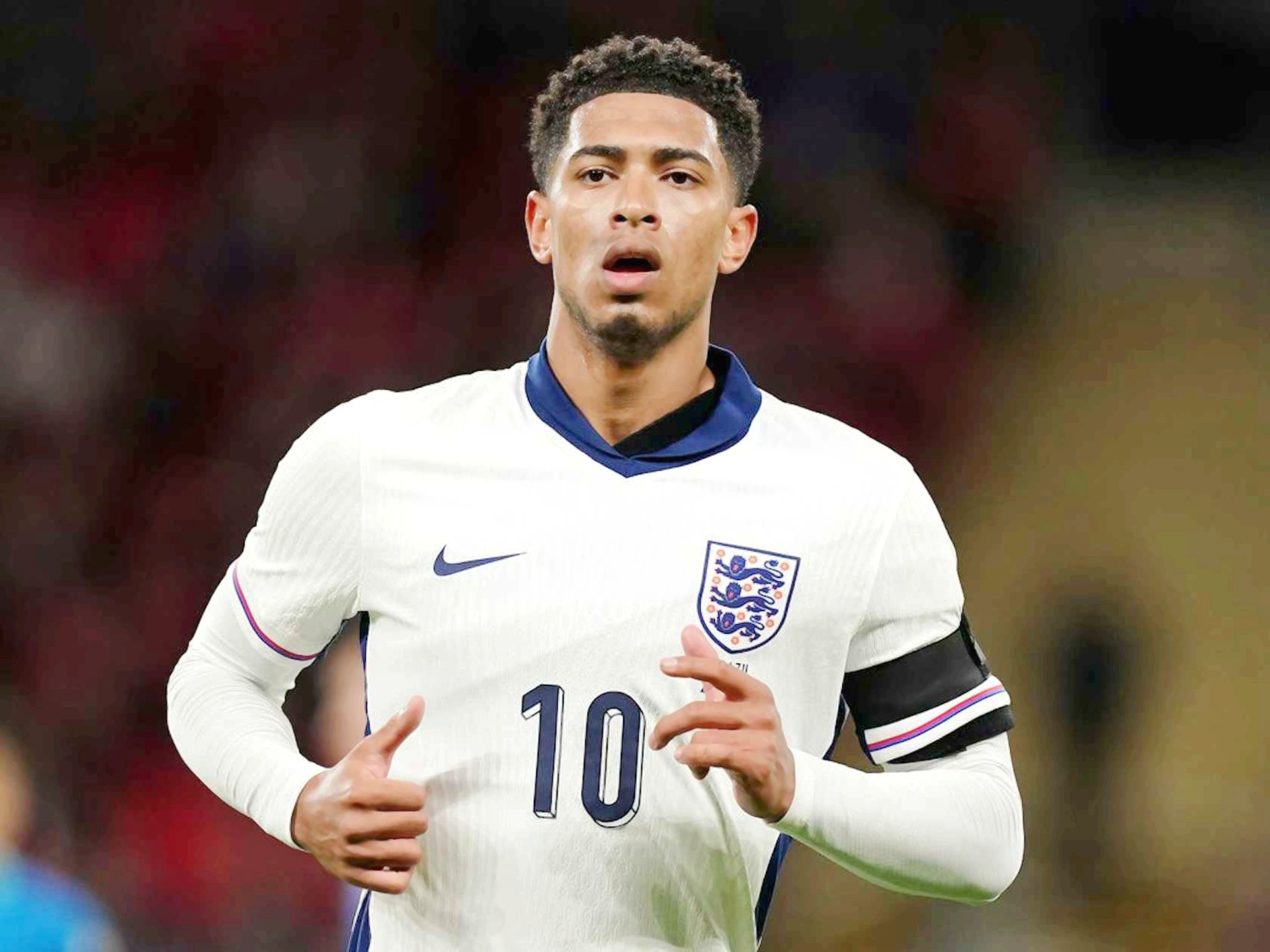 广东大胜广州！三外援合砍60+16+12，徐昕打脸杜锋，萨姆纳伤退