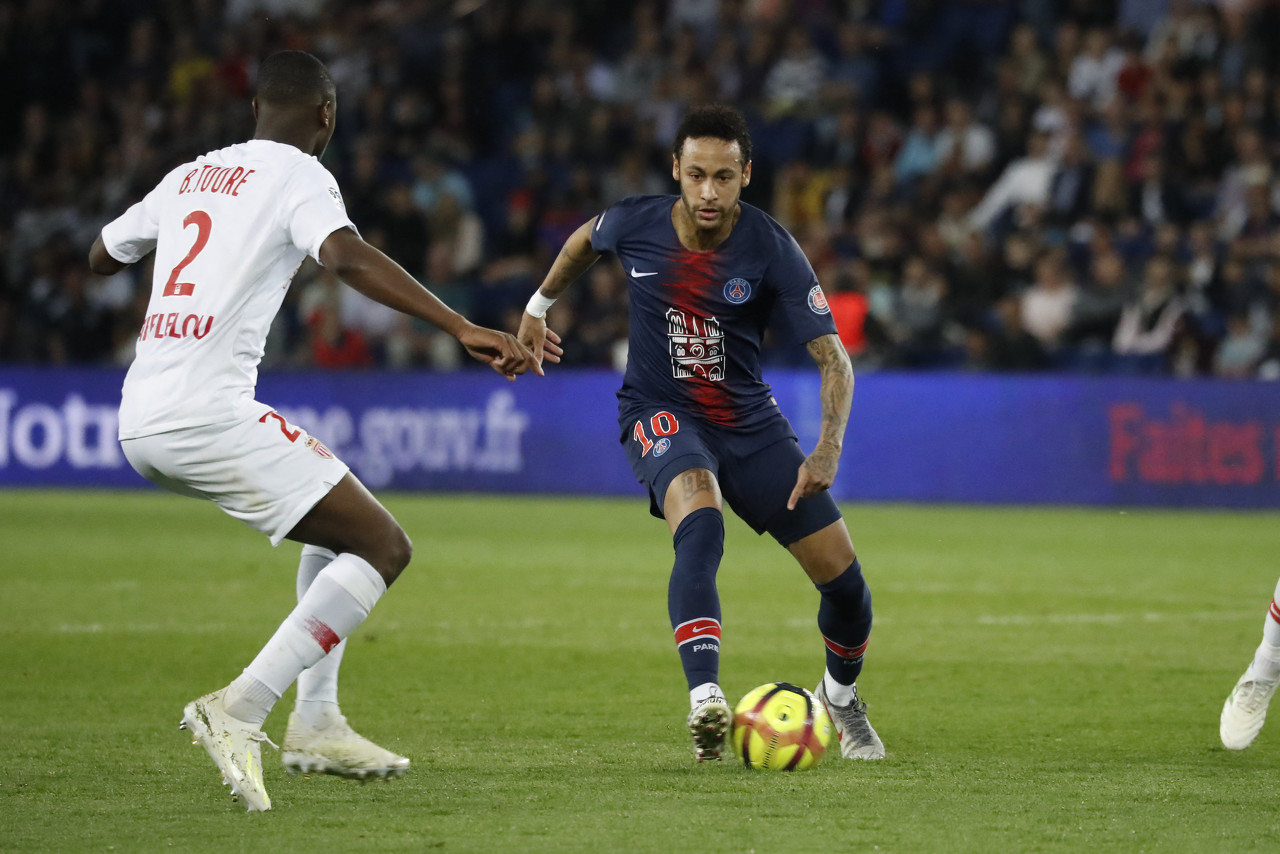 多方合力，共启电竞梦剧场！2025上海电竞大师赛开幕隆重开幕