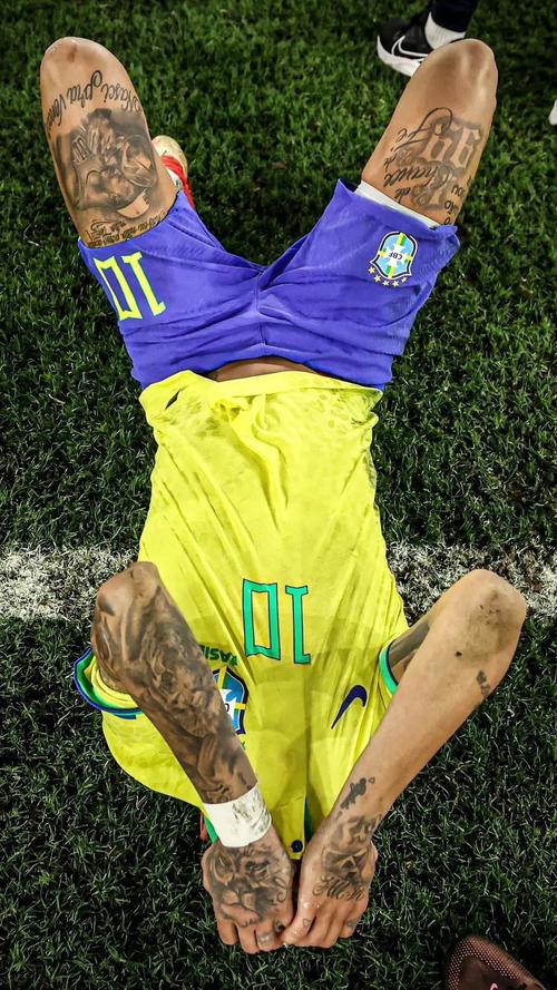 阿莱格里：我只是对裁判说“怎么每次有你在都会出乱子”