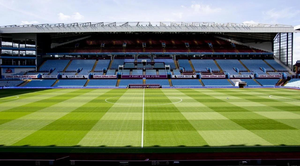 诺坎普新王？17岁的亚马尔和梅西谁更强？