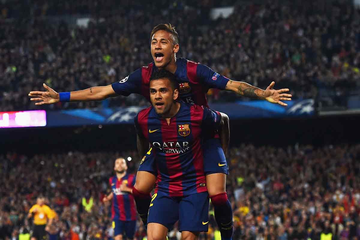 每体：莱万首选与巴萨续约，但也已开始研究其它联赛的报价